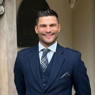 Aljaž Škorjanec after dinner speaker, event speaker, motivational speaker, keynote speaker, comedy presenter, business speaker, sports presenter