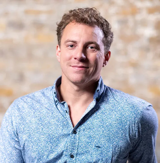 Arthur Williams after dinner speaker, event speaker, motivational speaker, keynote speaker, comedy presenter, business speaker, sports presenter