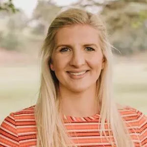 Becky Adlington after dinner speaker, event speaker, motivational speaker, keynote speaker, comedy presenter, business speaker, sports presenter