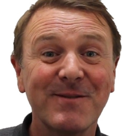 Phil Tuffnell after dinner speaker, event speaker, motivational speaker, keynote speaker, comedy presenter, business speaker, sports presenter