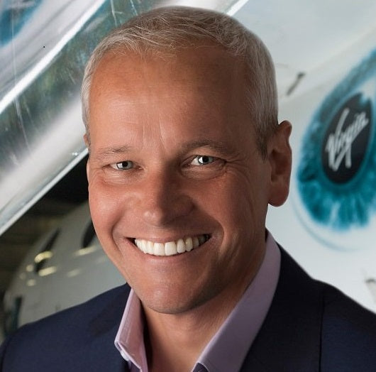 Stephen Attenborough after dinner speaker, event speaker, motivational speaker, keynote speaker, comedy presenter, business speaker, sports presenter