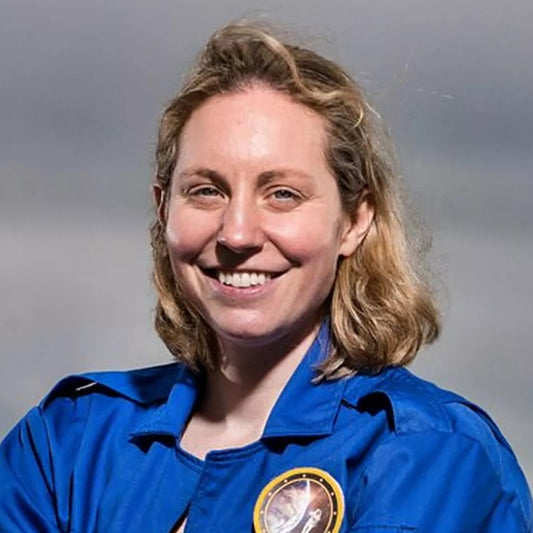 Suzi imber after dinner speaker, event speaker, motivational speaker, keynote speaker, comedy presenter, business speaker, sports presenter