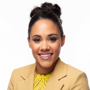 Alex Scott after dinner speaker, event speaker, motivational speaker, keynote speaker, comedy presenter, business speaker, sports presenter