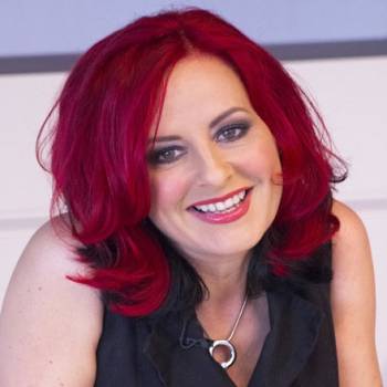 Carrie Grant after dinner speaker, event speaker, motivational speaker, keynote speaker, comedy presenter, business speaker, sports presenter