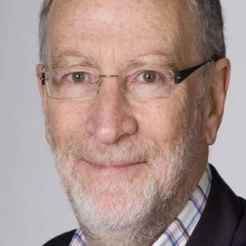 Professor Sir Cary Cooper after dinner speaker, event speaker, motivational speaker, keynote speaker, comedy presenter, business speaker, sports presenter