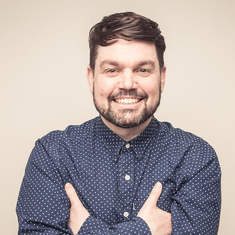 Charlie baker after dinner speaker, event speaker, motivational speaker, keynote speaker, comedy presenter, business speaker, sports presenter