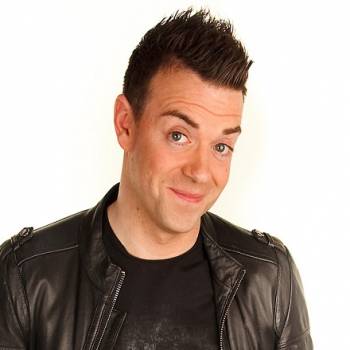 Des Clarke after dinner speaker, event speaker, motivational speaker, keynote speaker, comedy presenter, business speaker, sports presenter