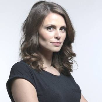 Ellie Taylor