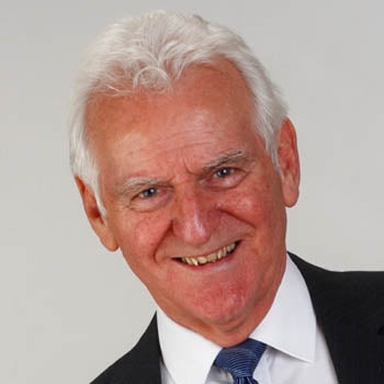 Frank Dick after dinner speaker, event speaker, motivational speaker, keynote speaker, comedy presenter, business speaker, sports presenter