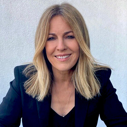 Helen Fospero after dinner speaker, event speaker, motivational speaker, keynote speaker, comedy presenter, business speaker, sports presenter