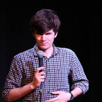 Ivo Graham after dinner speaker, event speaker, motivational speaker, keynote speaker, comedy presenter, business speaker, sports presenter