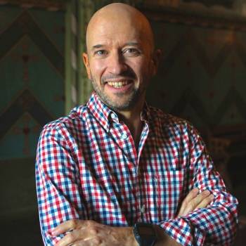 Joe Fattorini after dinner speaker, event speaker, motivational speaker, keynote speaker, comedy presenter, business speaker, sports presenter