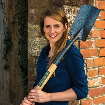 Katie Rushworth after dinner speaker, event speaker, motivational speaker, keynote speaker, comedy presenter, business speaker, sports presenter