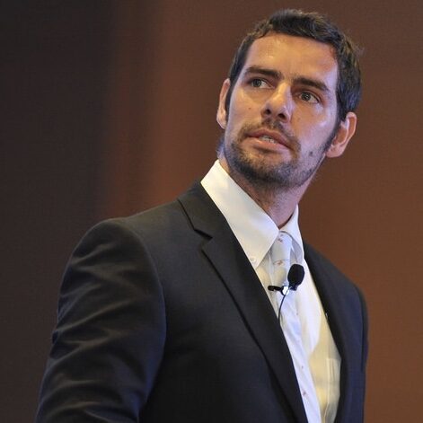 Marc Priestley after dinner speaker, event speaker, motivational speaker, keynote speaker, comedy presenter, business speaker, sports presenter