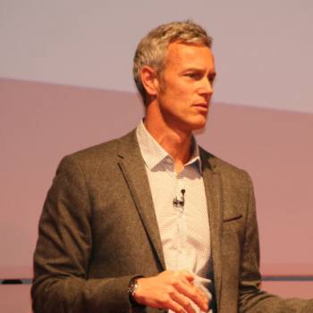 Mark Foster after dinner speaker, event speaker, motivational speaker, keynote speaker, comedy presenter, business speaker, sports presenter