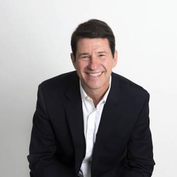 Nick Saunders after dinner speaker, event speaker, motivational speaker, keynote speaker, comedy presenter, business speaker, sports presenter