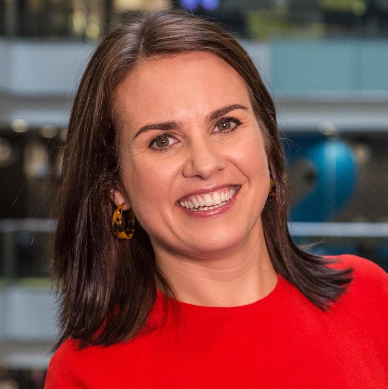Nina Warhurst after dinner speaker, event speaker, motivational speaker, keynote speaker, comedy presenter, business speaker, sports presenter