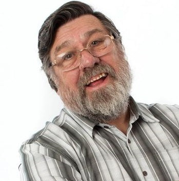 Ricky Tomlinson after dinner speaker, event speaker, motivational speaker, keynote speaker, comedy presenter, business speaker, sports presenter