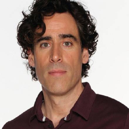 Stephen Mangan