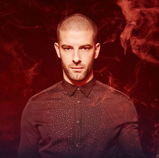 Darcy Oake